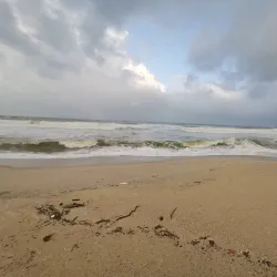 Pantai Batu Buruk (Batu Buruk Beach) - Kuala Terengganu