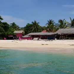 Pulau Rusukan Besar - Labuan