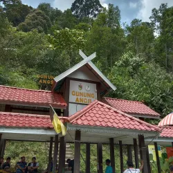 Gunung Angsi - Mantin