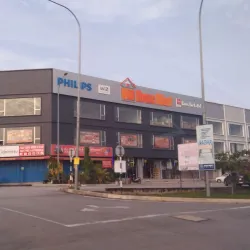 Nilai 3 Wholesale Centre - Nilai