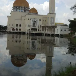 Puchong Perdana Lake Park - Puchong