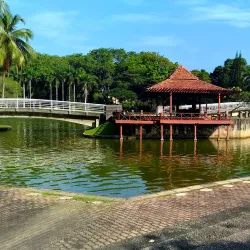 Shah Alam Lake Gardens (Taman Tasik Shah Alam) - Shah Alam