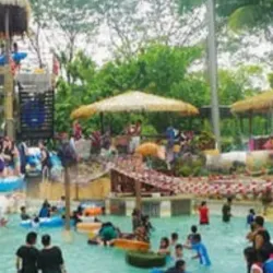 Wet World Water Park Shah Alam - Shah Alam