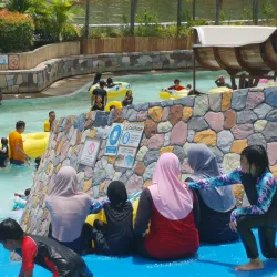 Wet World Water Park Shah Alam - Shah Alam