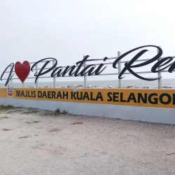 Pantai Remis Beach - Sitiawan