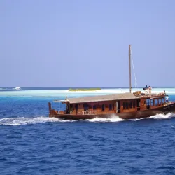 Traditional Maldivian Boat Rides (Dhoni) - Isdhoo
