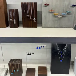 Local Handicraft Shops - Kulhudhuffushi