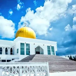 Thinadhoo Mosque - Thinadhoo