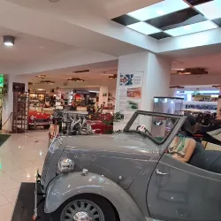 Malta Classic Car Museum - Bugibba