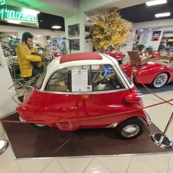Malta Classic Car Museum - Bugibba