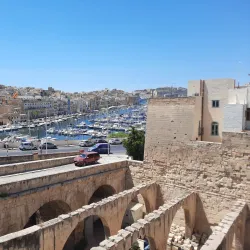 Luqa War Memorial - Luqa