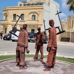 Ta' Ċenċ Cliffs (nearby) - Naxxar