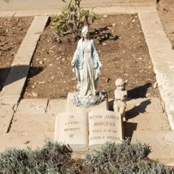 Pembroke Military Cemetery - Pembroke