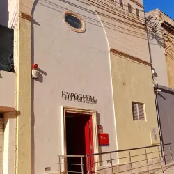 Ħal Saflieni Hypogeum (nearby) - Zurrieq