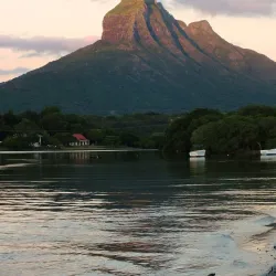 Tamarin Bay - Benares