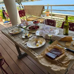 Cassis Market - Cassis