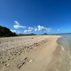 La Preneuse Beach - Petite Riviere