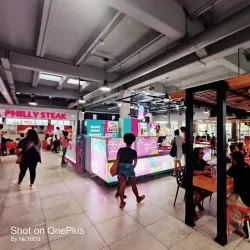 La City Trianon Shopping Mall - Quatre Bornes