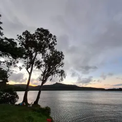 La Nicoliere Waterfall - Riviere Du Rempart