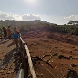 Chamarel Colored Earths - Tamarin