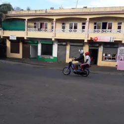 The Vale Village Market - The Vale