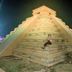 Plaza de las Culturas - Acuna