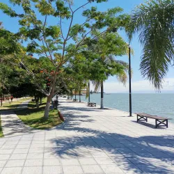 Ajijic Malecon (Lakeside Boardwalk) - Ajijic