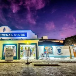 Akumal Artisanal Market - Akumal