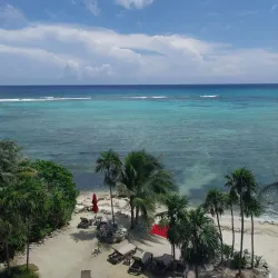 Half Moon Bay (Bahía Media Luna) - Akumal