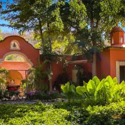 Hacienda de los Santos - Alamos