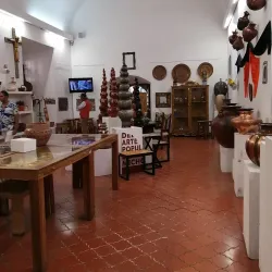 Traditional Purépecha Pottery Workshops - Erongaricuaro