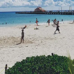 Isla Mujeres Underwater Museum (MUSA) - Isla Mujeres