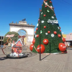 Arco de la Calzada - León de los Aldama