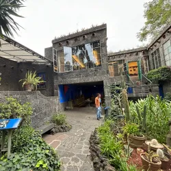 Frida Kahlo Museum (Casa Azul) - Mexico City