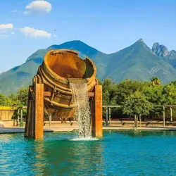Paseo Santa Lucía - Monterrey