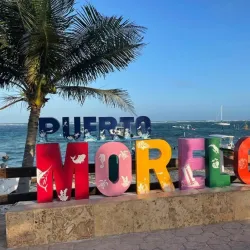 Puerto Morelos Lighthouse (Faro) - Puerto Morelos