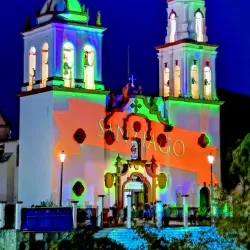 Parroquia de Santiago Apostol - Santiago