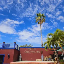 Hotel California - Todos Santos