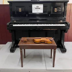 Todos Santos Cultural Center - Todos Santos