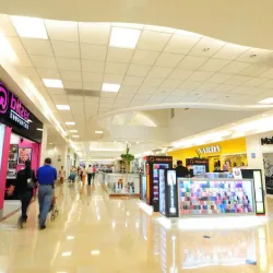 Plaza Cuatro Caminos - Torreon