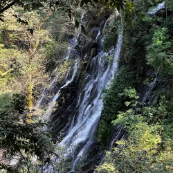 Velo de Novia Waterfall - Valle de Bravo