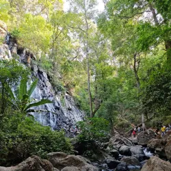 Velo de Novia Waterfall - Valle de Bravo
