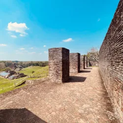 Zona Arqueológica de Comalcalco - Villahermosa