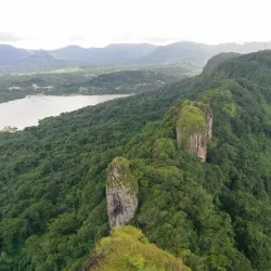 Sokehs Rock - Kolonia