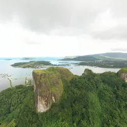 Sokehs Rock - Kolonia