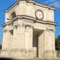 Triumphal Arch (Arcul de Triumf) - Chisinau