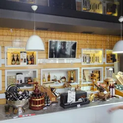 Local Artisan Shops - Cricova