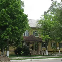 Straseni War Memorial - Straseni