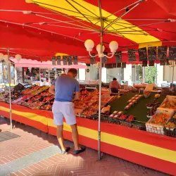 Le Marché de la Condamine - Food Stalls - La Condamine