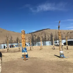 Khukh Nuur (Blue Lake) - Choyr